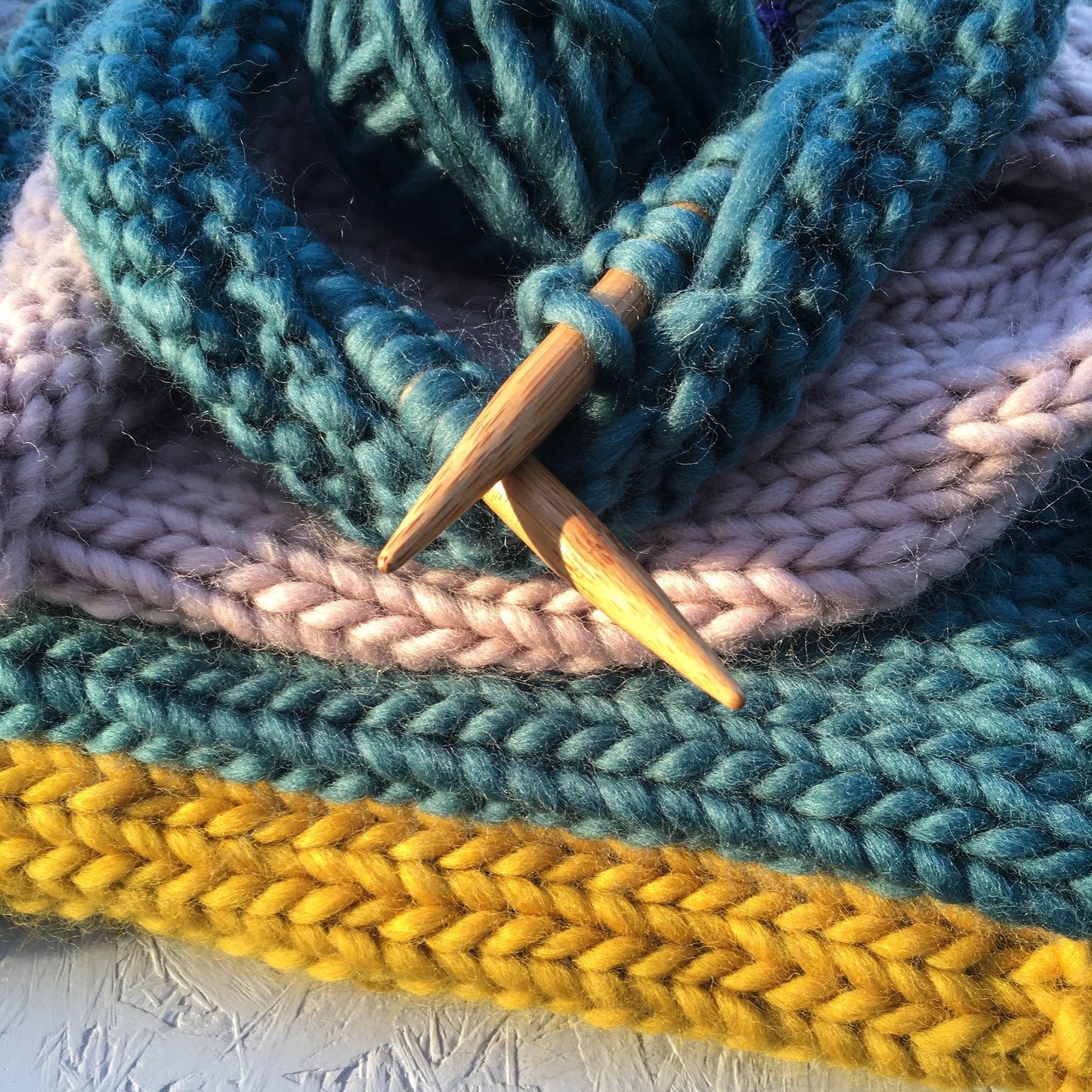 Bobble Hat | adult size | ocean teal | merino wool handknit hat