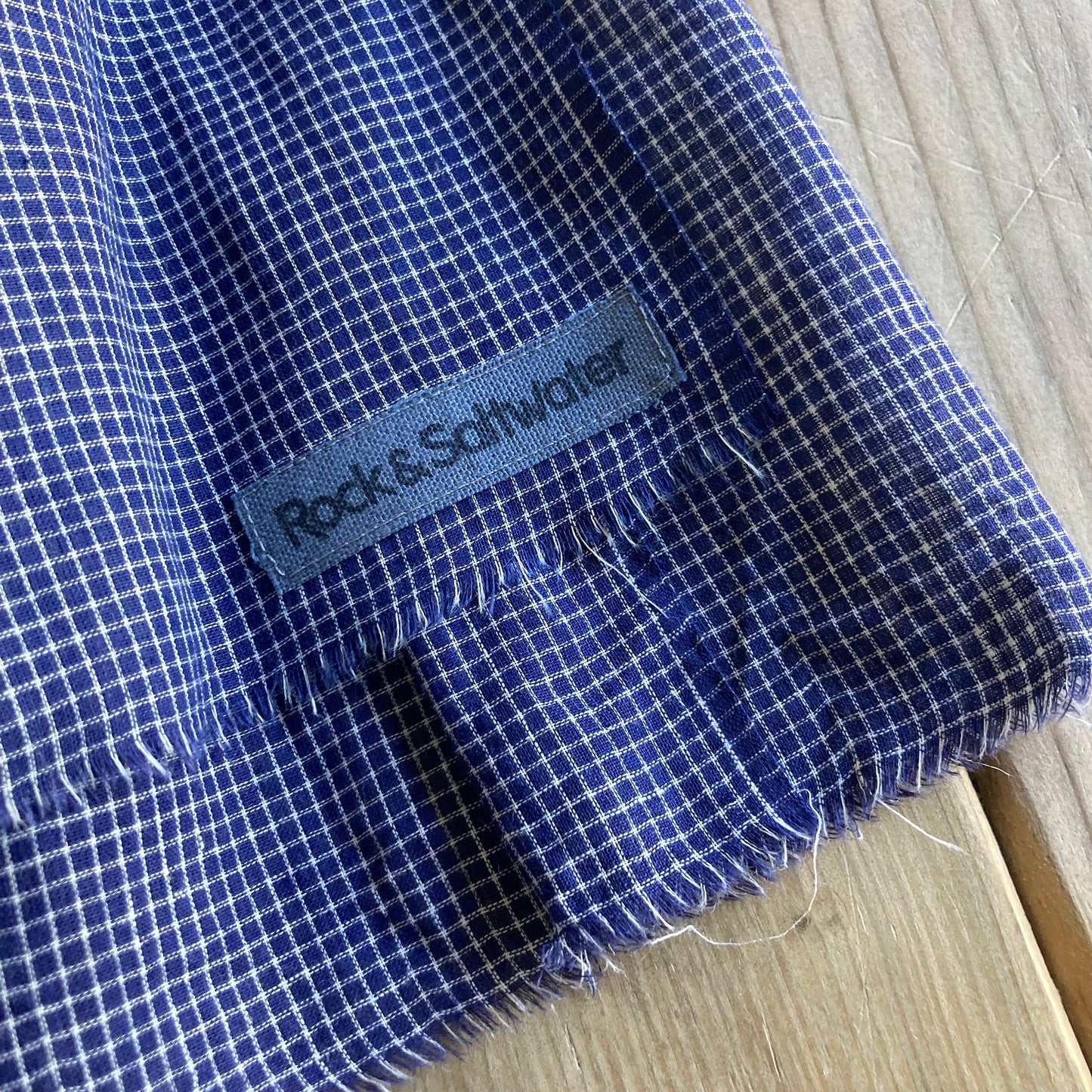 Lightweight fine cotton scarf – Cape Cornwall check