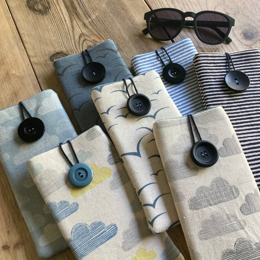Glasses case | handmade padded fabric pouch