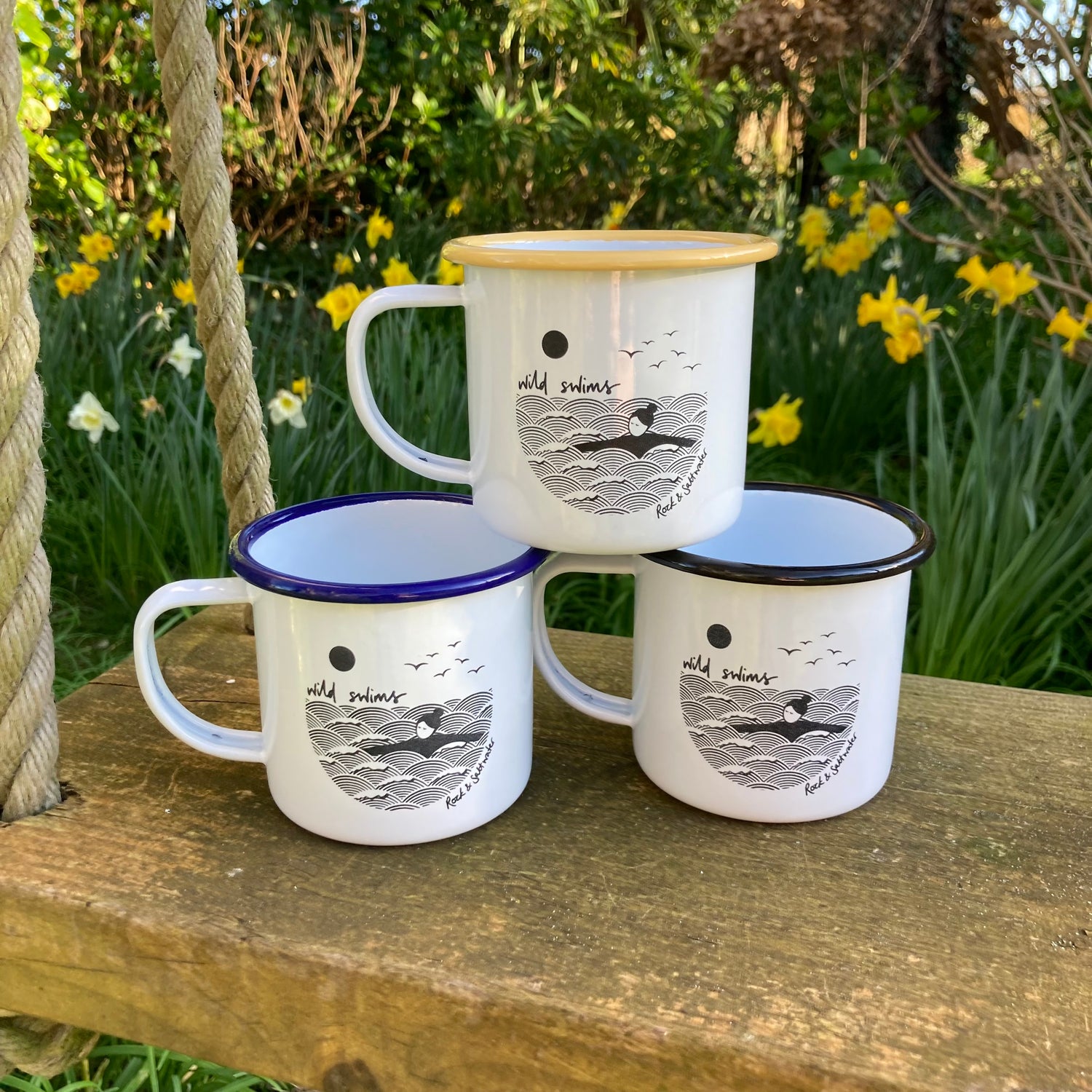 Mugs & enamelware