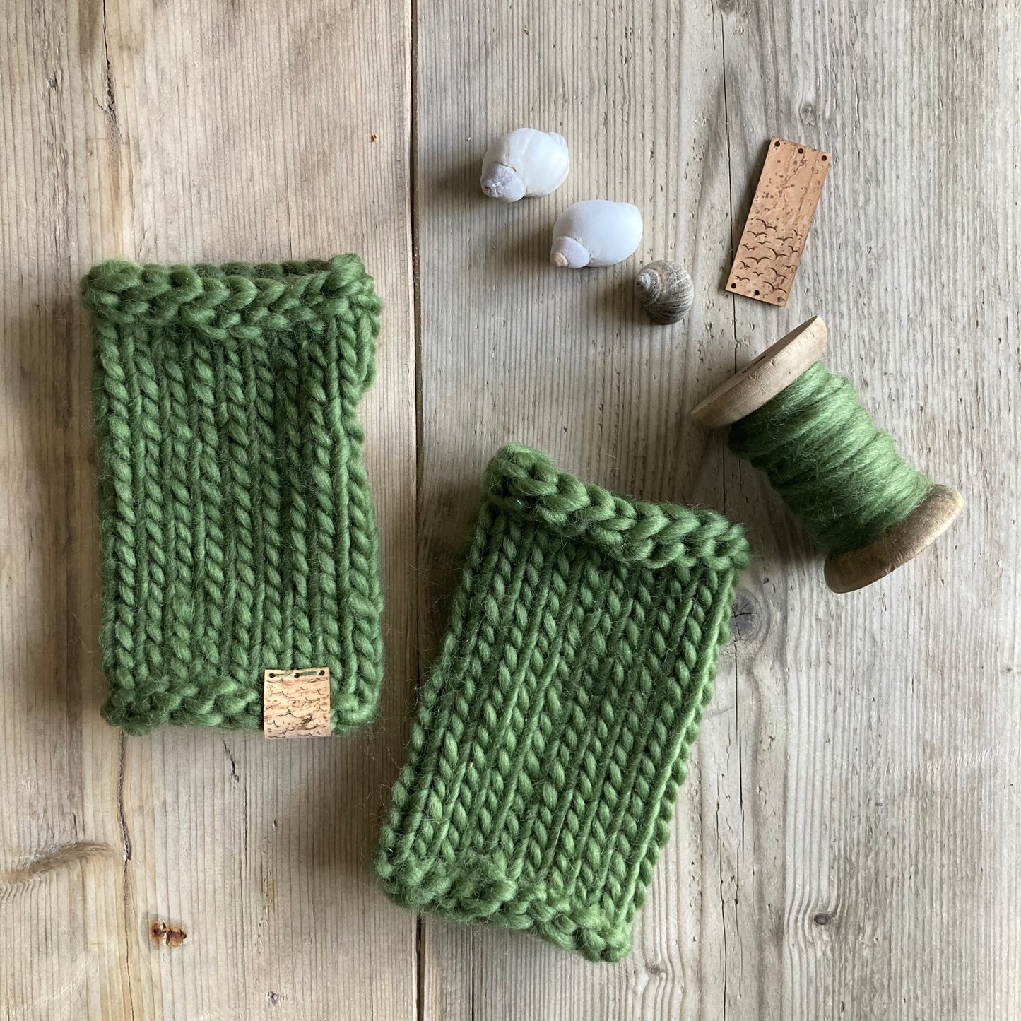 Wrist warmers | short length, adult size | merino wool handknit