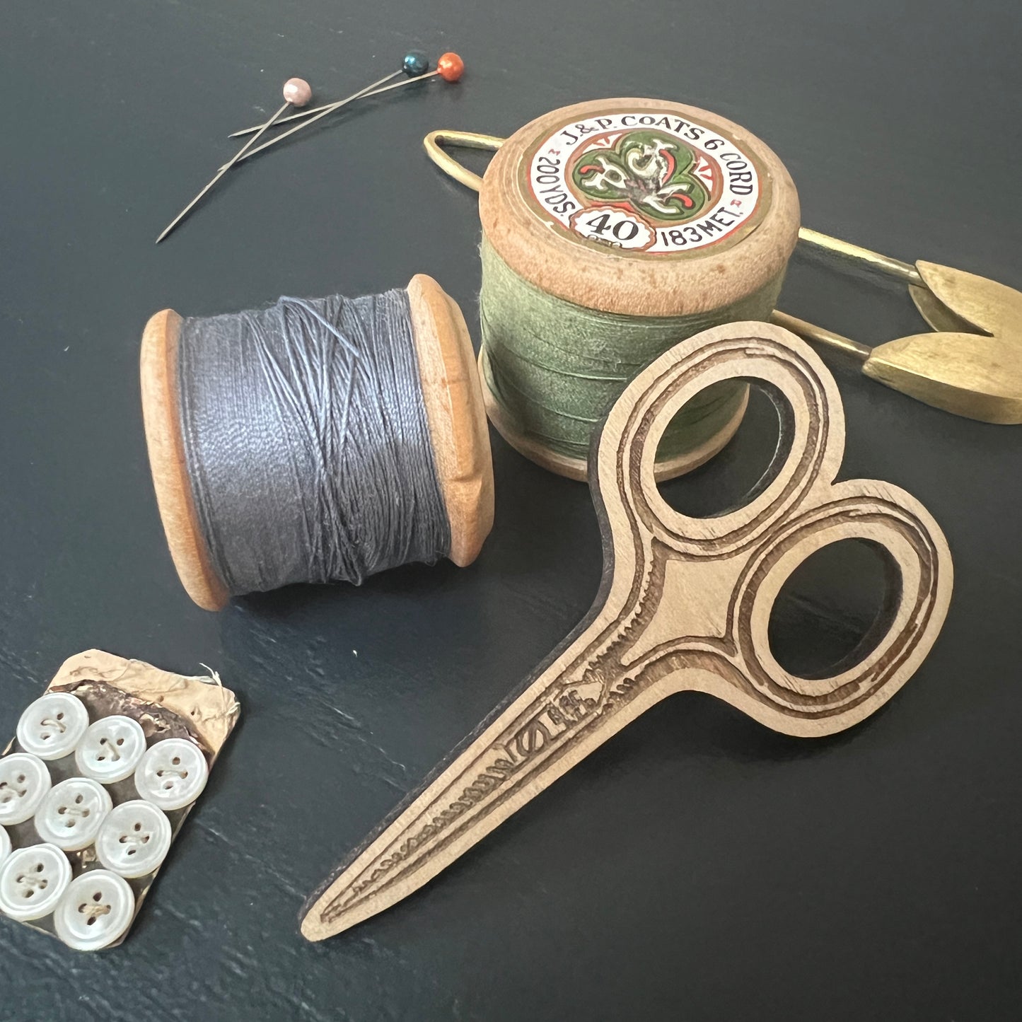 Gift bundle | crafters A6 notebook and wooden brooch set