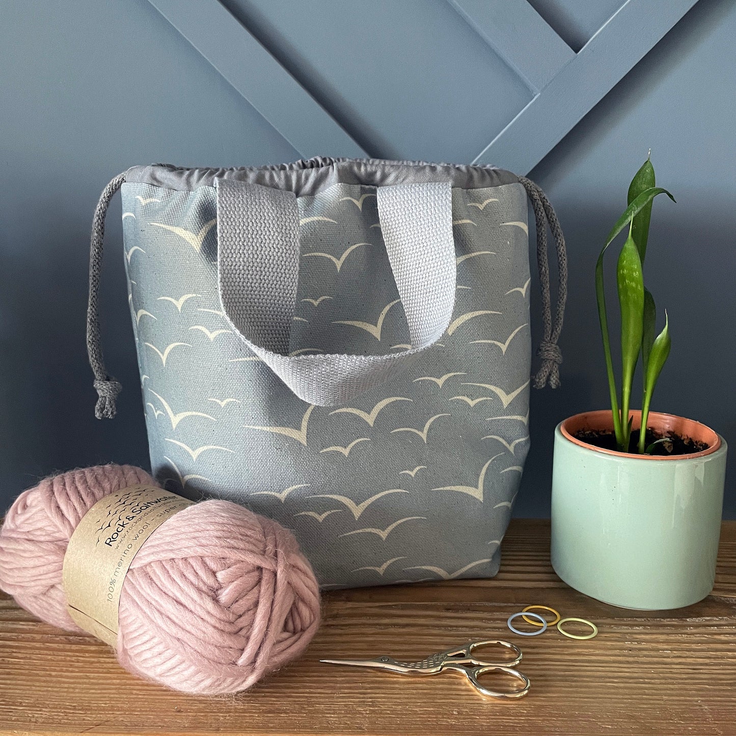 Seagulls project bag