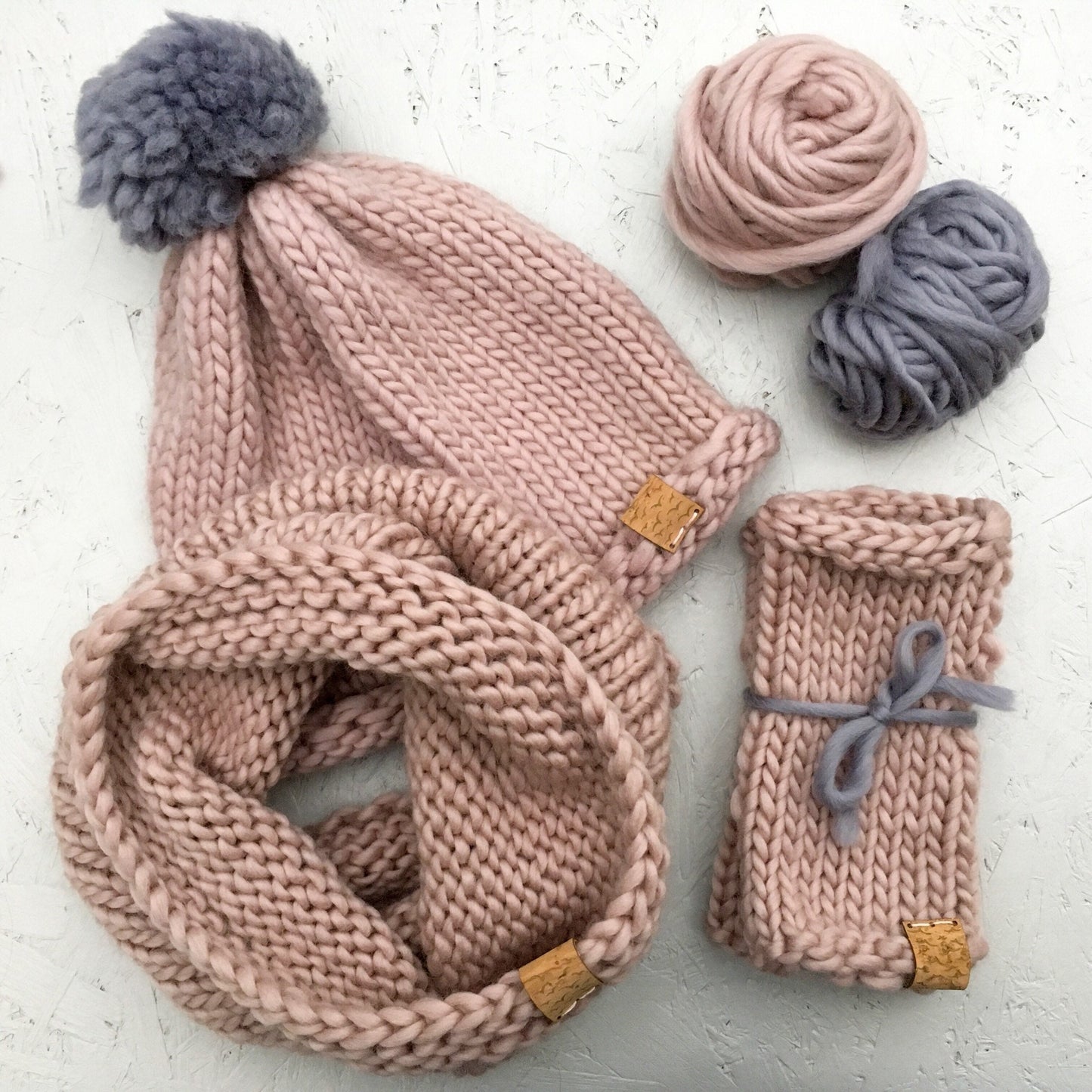 Bobble Hat | adult size | sea thrift pink | merino wool handknit hat